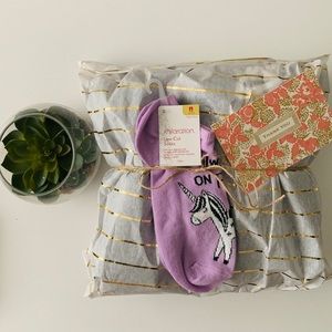 ⭐️ FREE SOCKS FOR MY FIRS 5 CUSTOMERS!